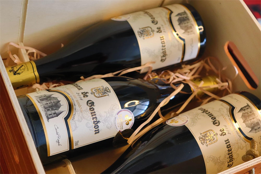 做中國紅酒批發(fā)市場好不好